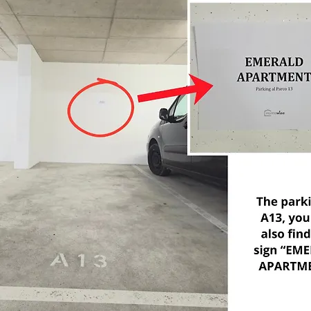 Emerald Center Apartment *