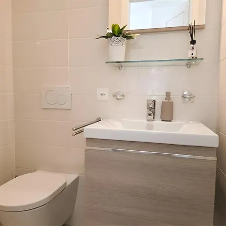 Apartment Emerald Center Lugano